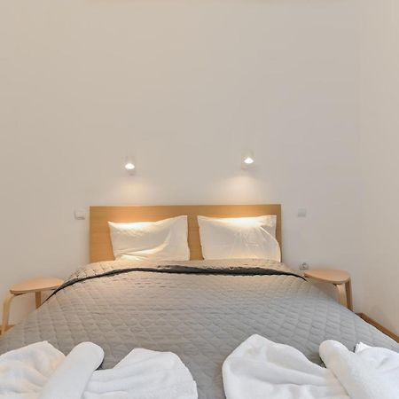 Bright Apartment In The Heart Of The City By Flat Mаnager Sofia Luaran gambar